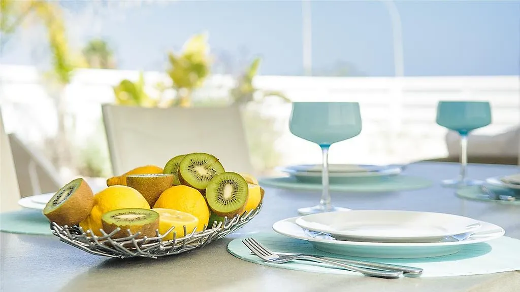 Protaras Holiday Villa 100 0*,