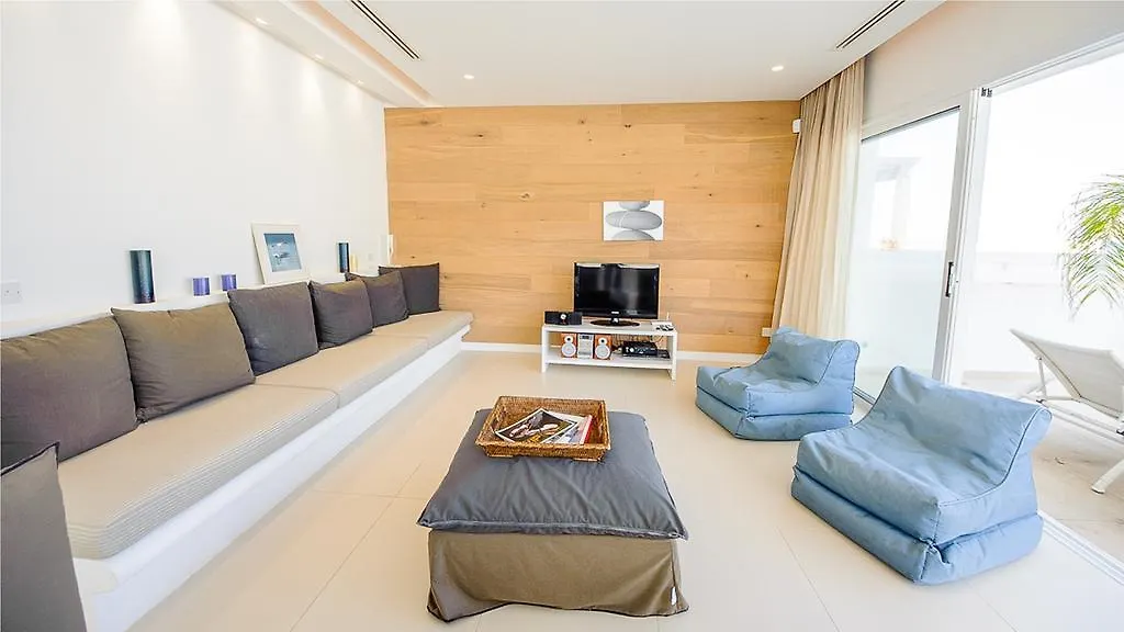 Protaras Holiday Villa 100