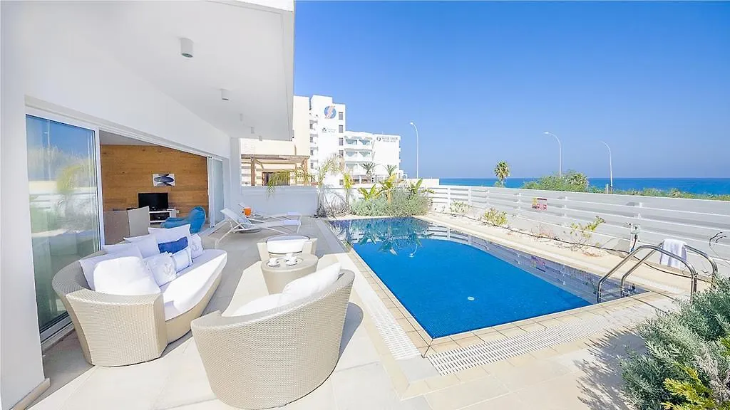 Protaras Holiday Villa 100