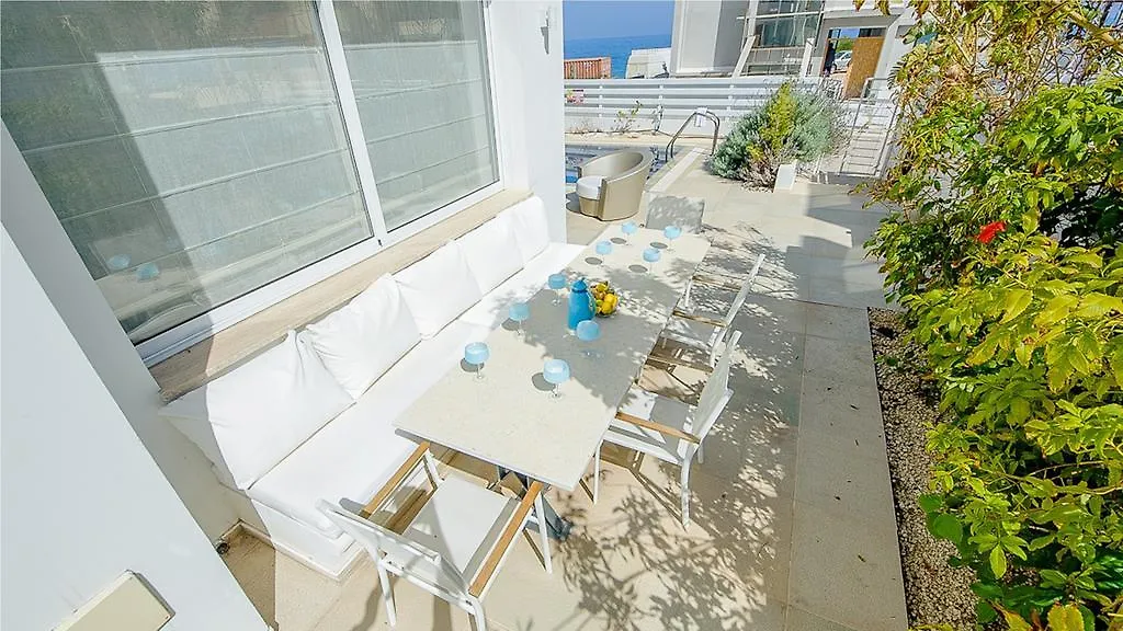 Protaras Holiday Villa 100 Kypr