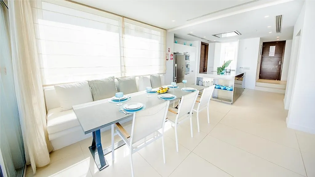 Protaras Holiday Villa 100